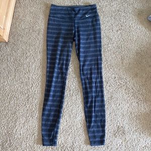 Nike leggings